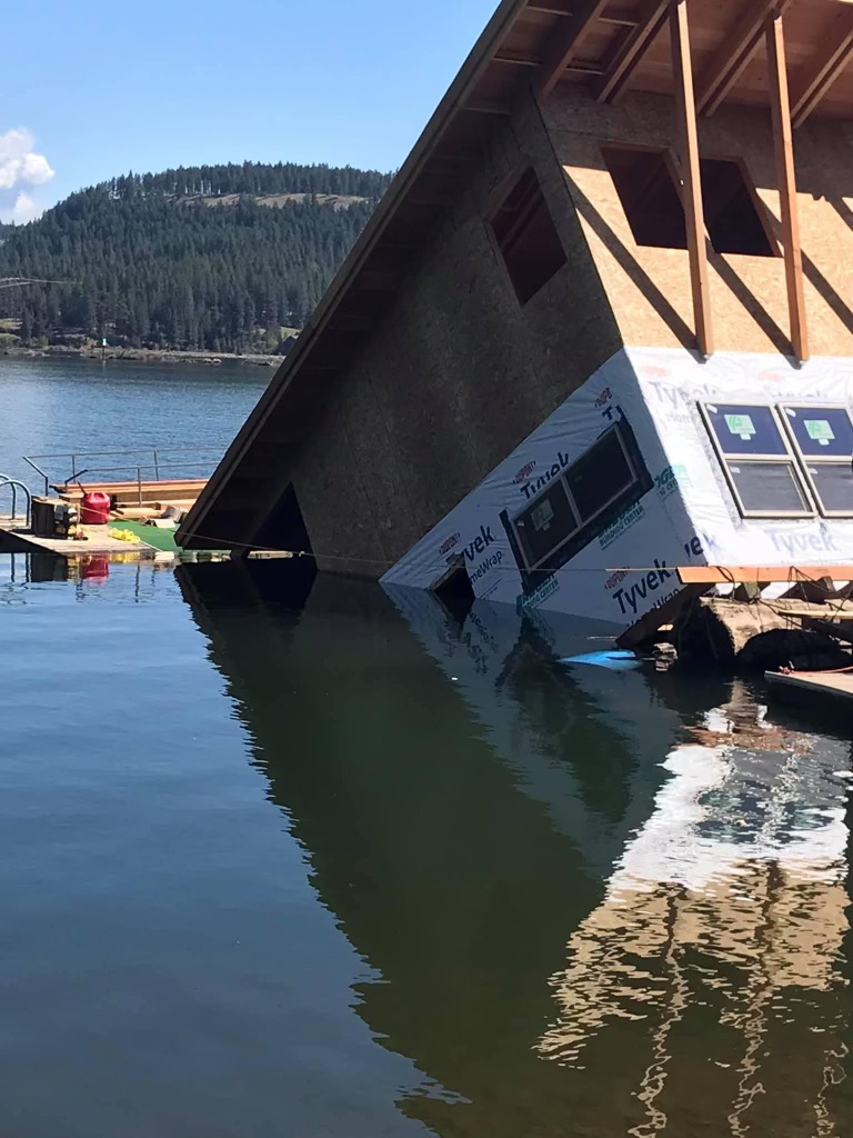 Marine Recovery of a sunken house
